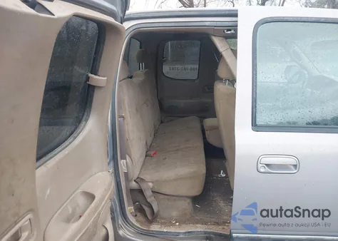 2001 Toyota Tundra Sr5 V8 из США, поврежденный, VIN 5TBBT44131S159063